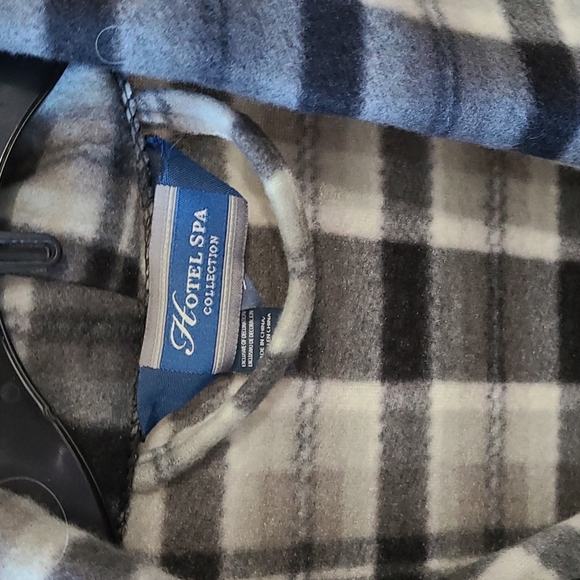 Hotel Spa Collection Robe - Picture 3 of 4